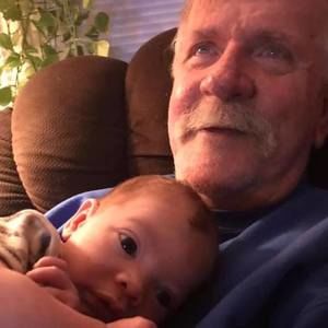 Meet your Posher, Dennis